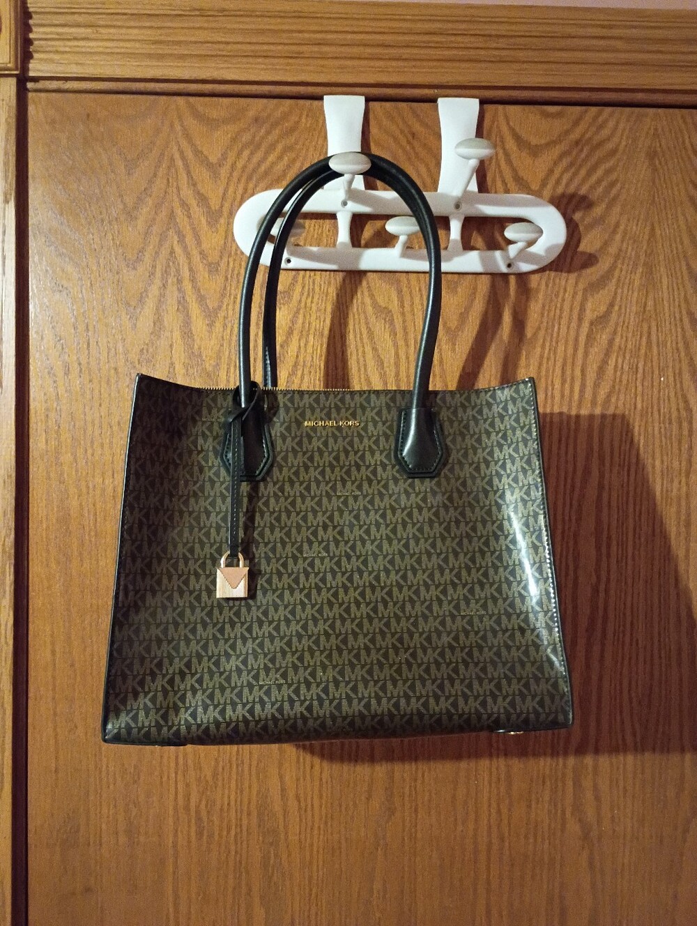 Michael Kors Mercer MK Signature Tote